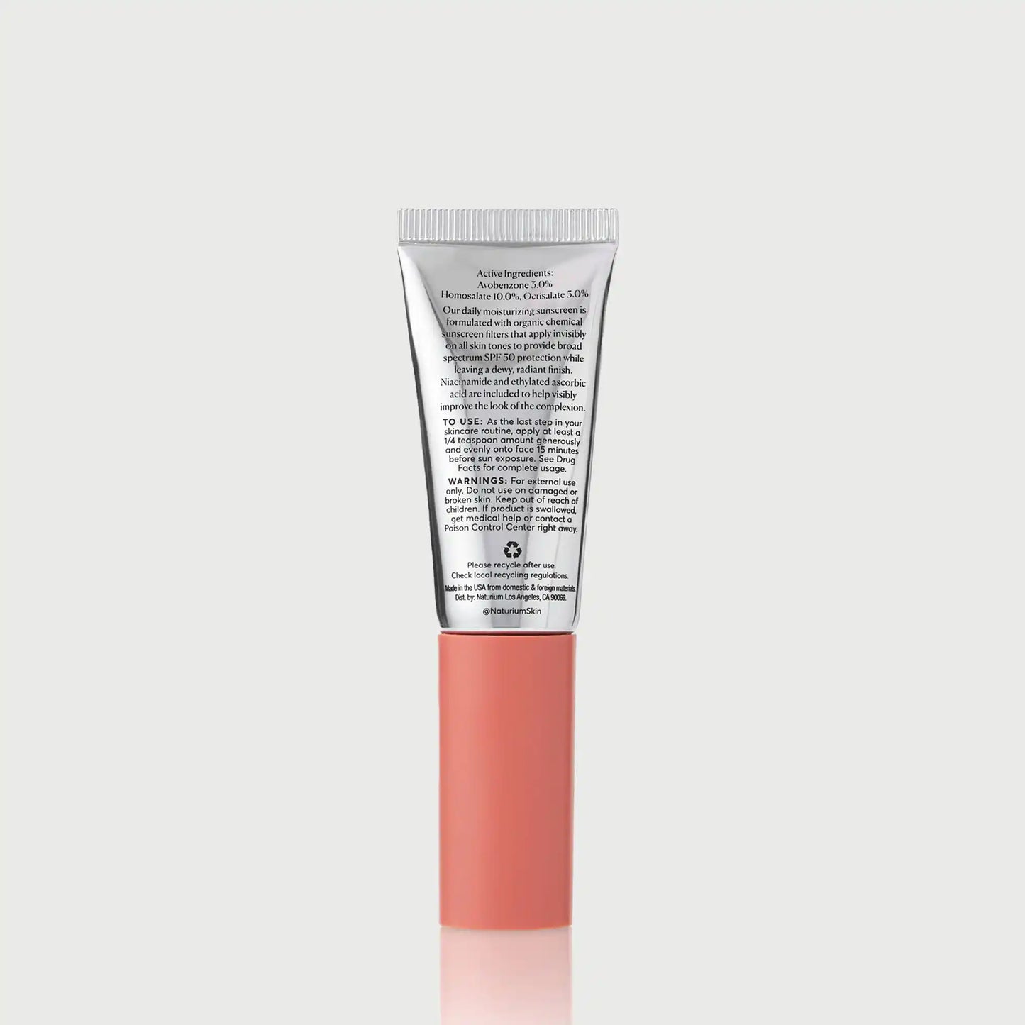 dew-glow-moisturizer-spf-50-travel-size-j1 NATR-10157_Dew-Glow-Moisturizer-SPF-50-Mini_back_capon_bonebkgd_d7cb9bbb-e294-42e2-8d5a-28c73c09b5b5.webp