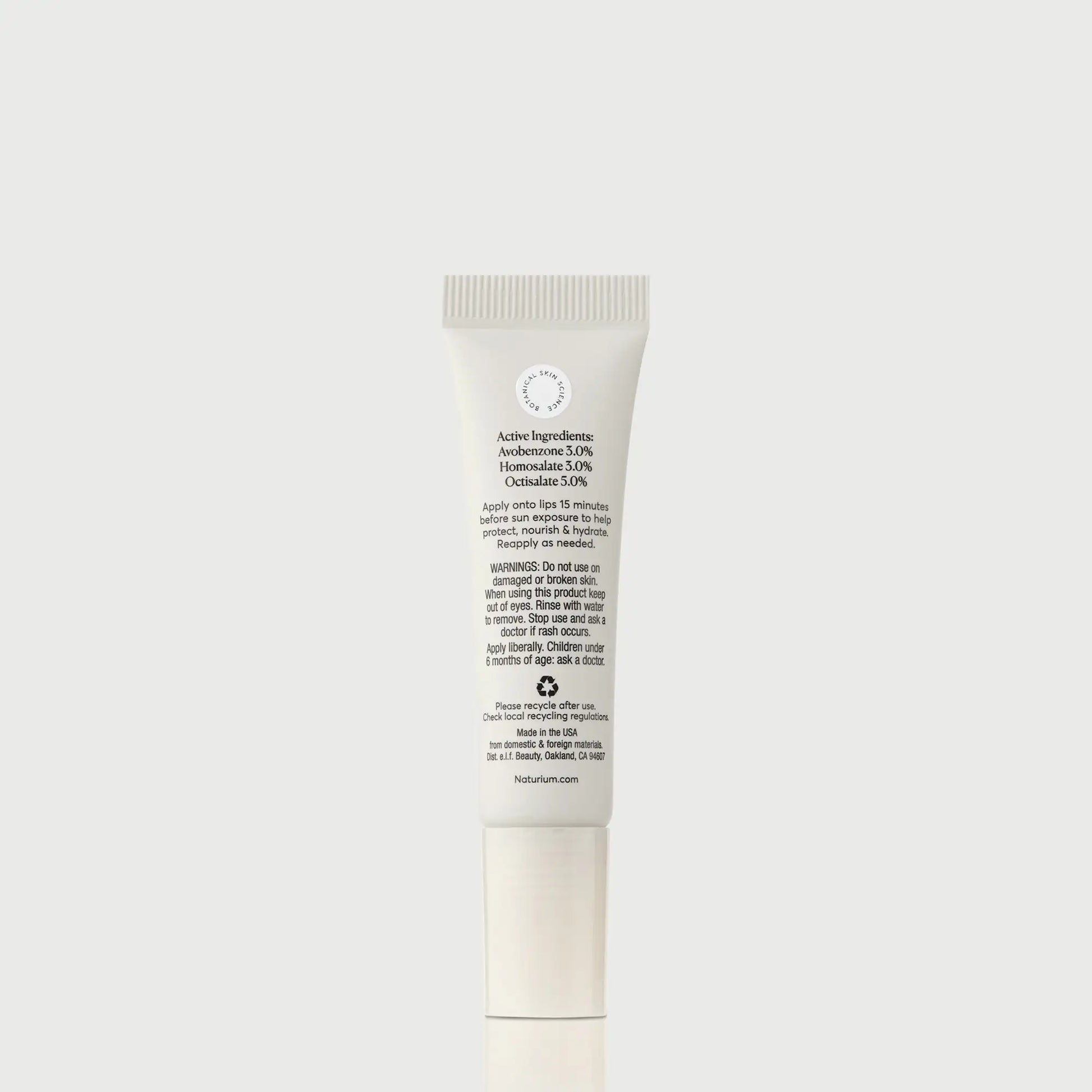 phyto-glow-lip-balm-spf-45-clear-o8 NATR-10124_PhytoGlow_SPF_Clear_primary_capon_back_bonebkgd_1.webp